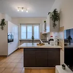 Lejlighed Centro - Trilocale Con Balcone - Ideale Per Famiglie - Feeling Verona