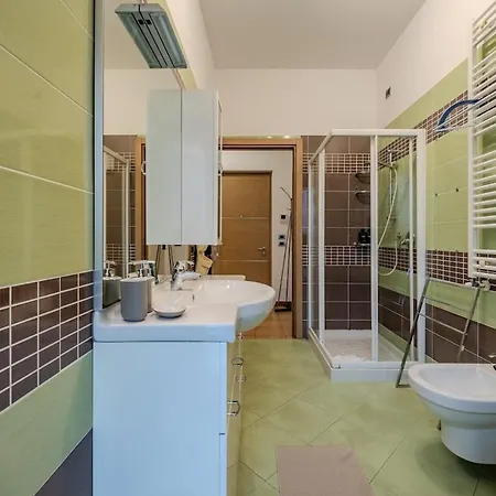 Centro - Trilocale Con Balcone - Ideale Per Famiglie - Feeling Apartamento *